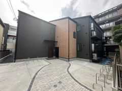 キャメル獨協大学前3の外観画像