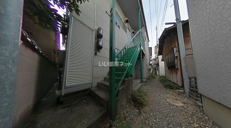 メールハイツ万代の外観画像