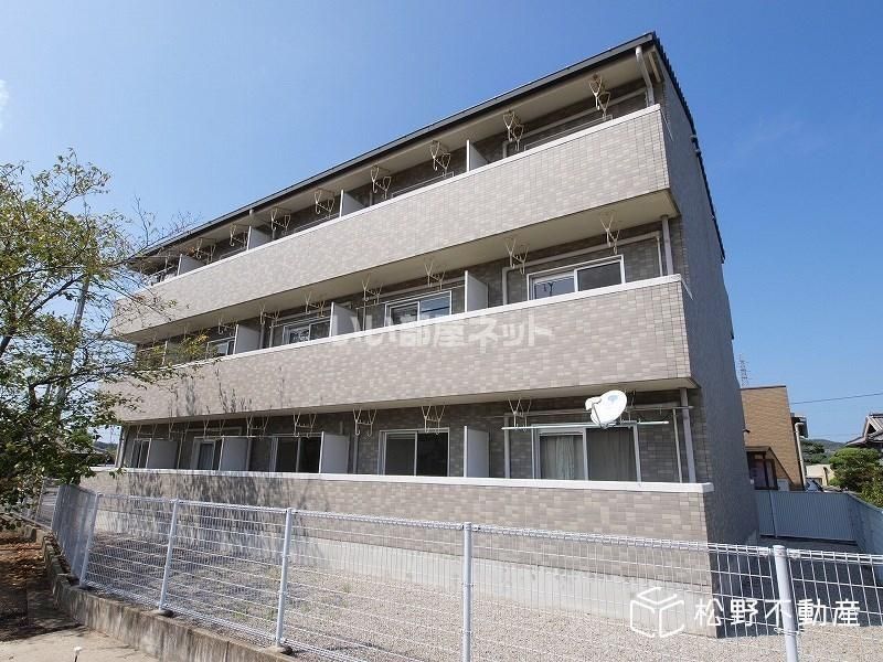 ボレバードマンションⅡの外観画像