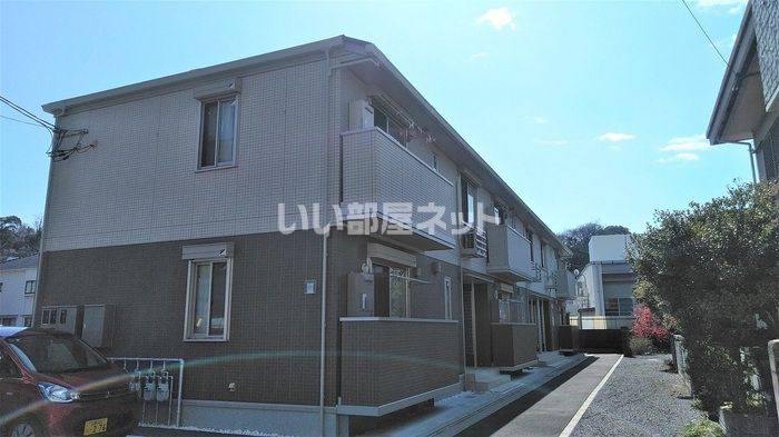 ロイヤルハイム江波の外観画像