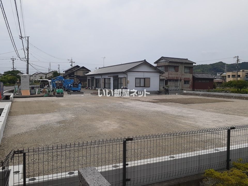近くに施設あり