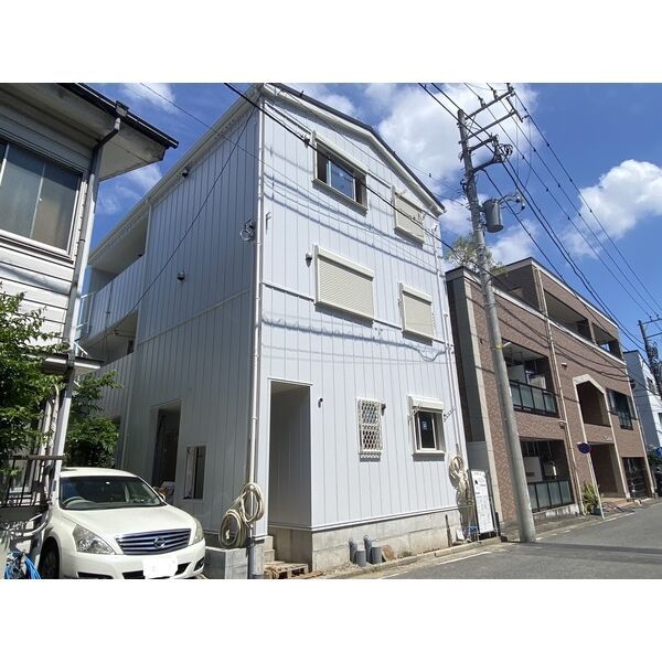 掃部山ラグーンの外観画像