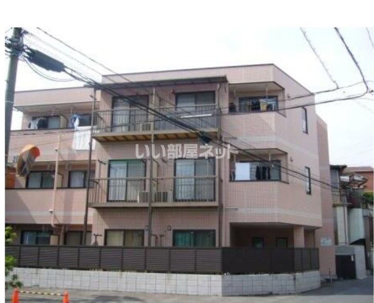 シャルマン草加Ⅲの外観画像