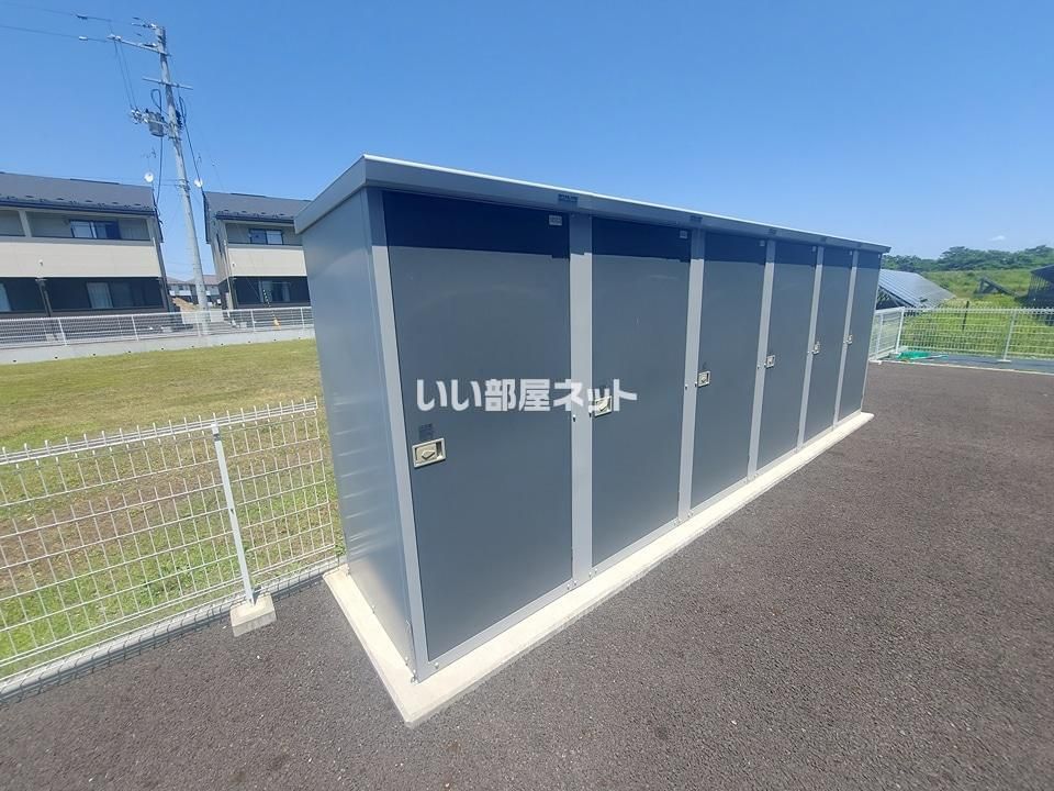 その他