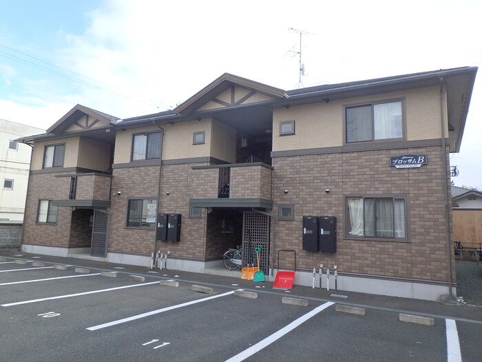 ブロッサムの外観画像