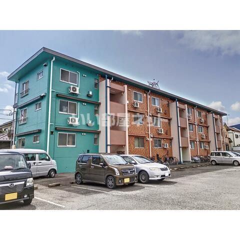 田辺マンション鶴間の外観画像