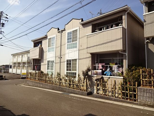 アーバンヒルズ黒笹Bの外観画像