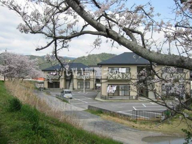 風薫るビレッヂBの外観画像