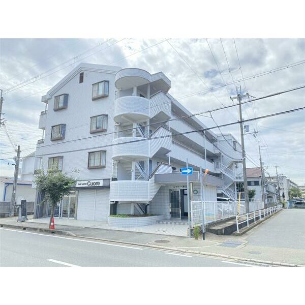 シャトー神川の外観画像