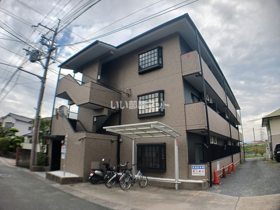 ジュネス京田辺の外観画像