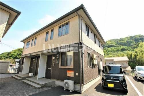 アマティスタ B棟の外観画像