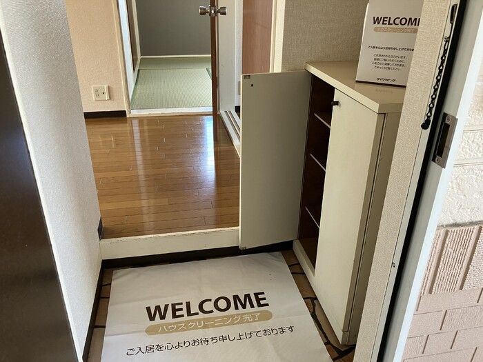 玄関