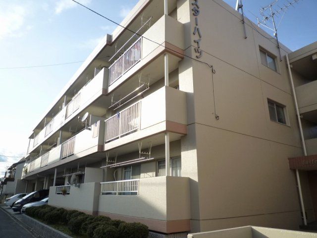 ラスターハイツの外観画像