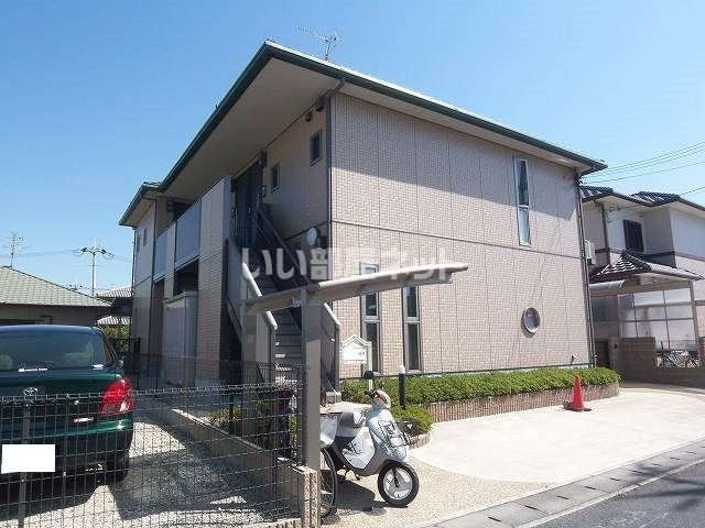 ハイツ藤岡の外観画像