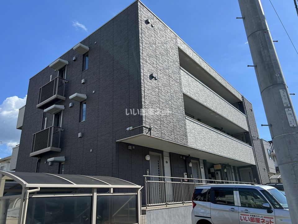 リヴュールの外観画像