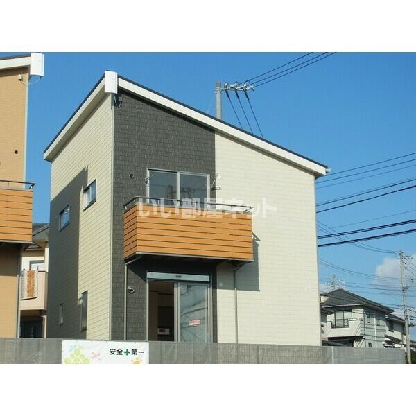 稲垣様戸建賃貸住宅B棟の外観画像