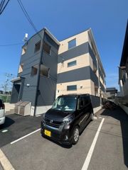El Clasico駅前の外観画像