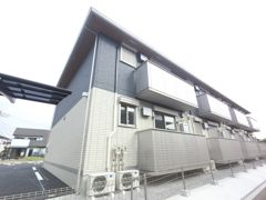 アークイーストの外観画像
