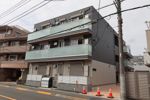 レーヴェ前原町の外観