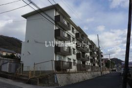 ヴィラナリー三原4号館の外観画像