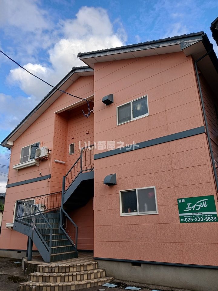 サングレース小針の外観画像