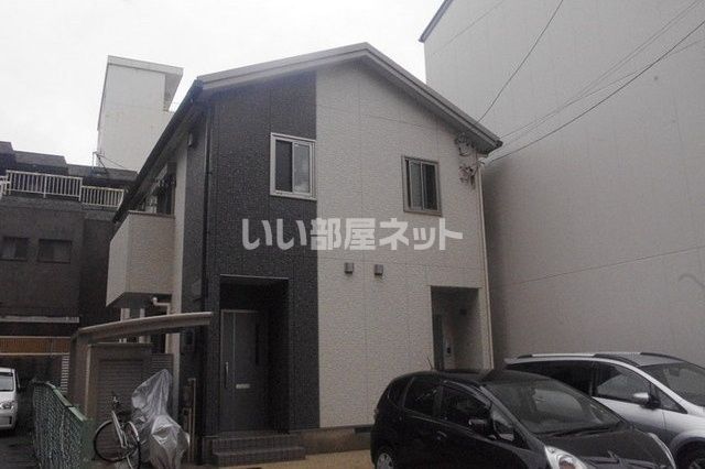 ラ・プペの外観画像