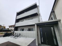 ジーイーシスの外観画像