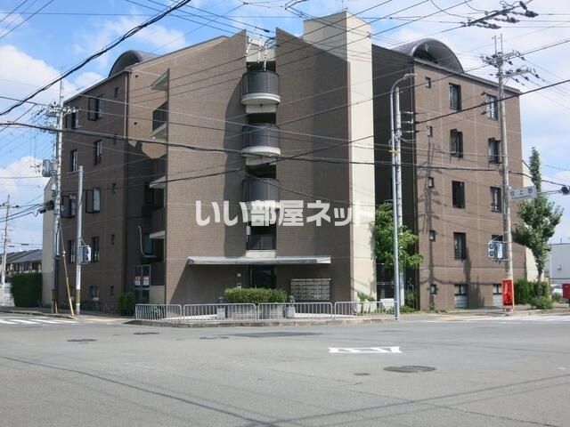 ラビリント川島の外観画像