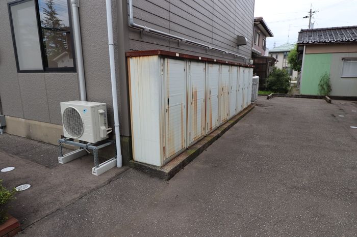 その他