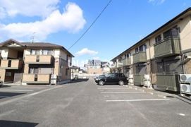 マノワールK A・Bの外観画像