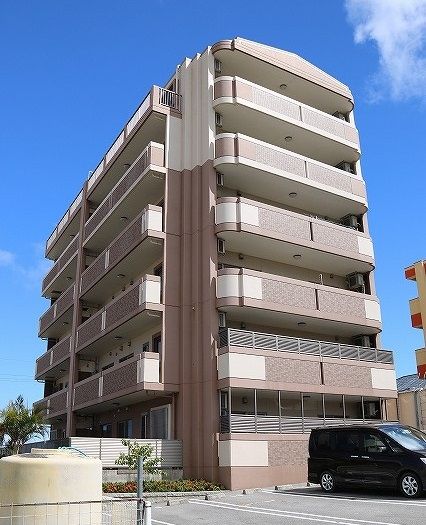  築16年11ヶ月 6階建の賃貸物件