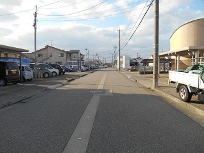 近くに施設あり