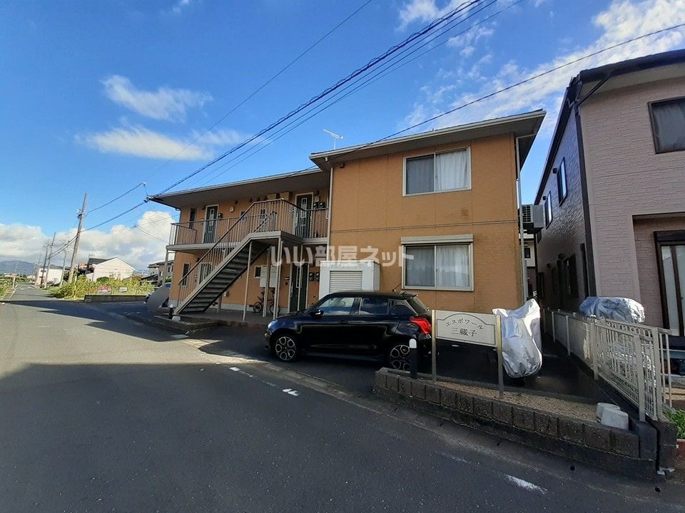 エスポワール三蔵子の外観画像