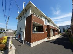 ルミエール佐谷田の外観画像