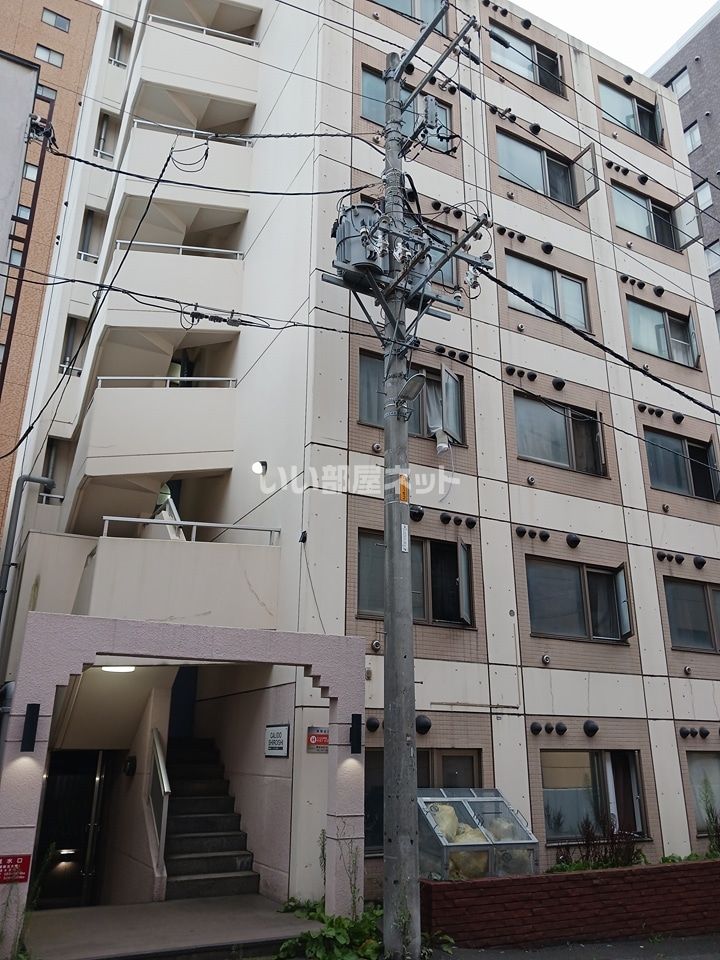カリド白石駅前の外観画像