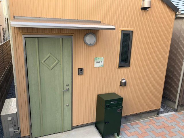 LEAFの外観画像