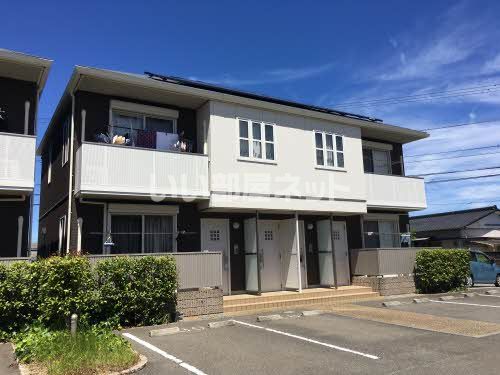 シャーメゾンマルシェ C棟の外観画像