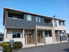 ホワイトローズの外観画像