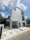 六実ベースの間取り画像