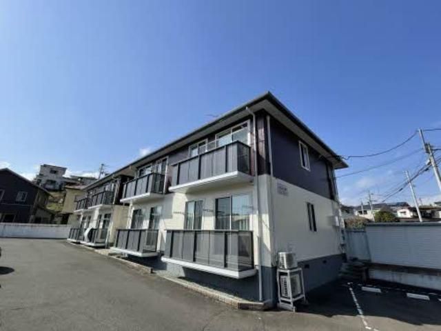 シャーメゾン泉沢の外観画像