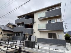 セレーノヴィータ中御所の外観画像