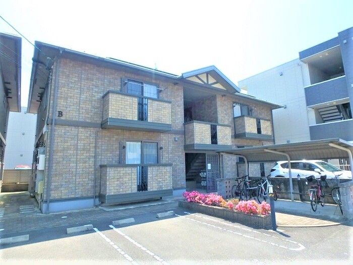 リビングタウン宮の町 B棟の外観画像