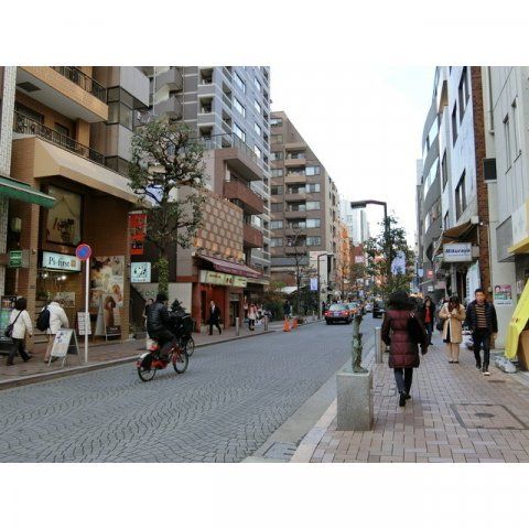 近くに施設あり