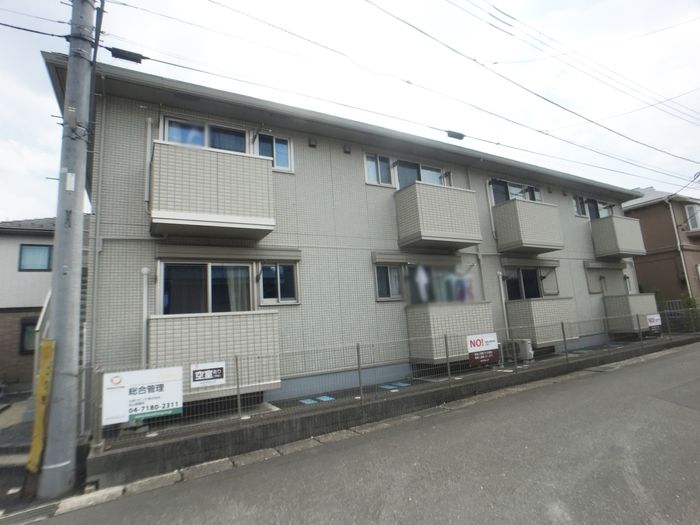 ラ・フルール四季の外観画像