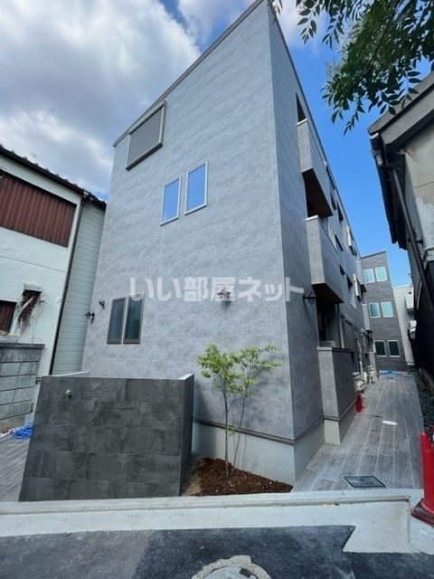 メゾン・シュシュ堺東の外観画像