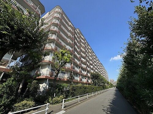 ライオンズマンション調布(B棟)の外観画像