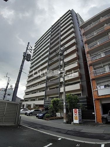 サーパス市駅東の外観画像