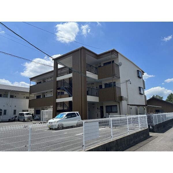 Limpiaかみわだの外観画像