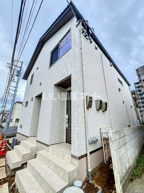 南初富6丁目マンションの外観画像