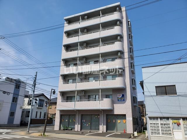 エアフォルク平成の外観画像